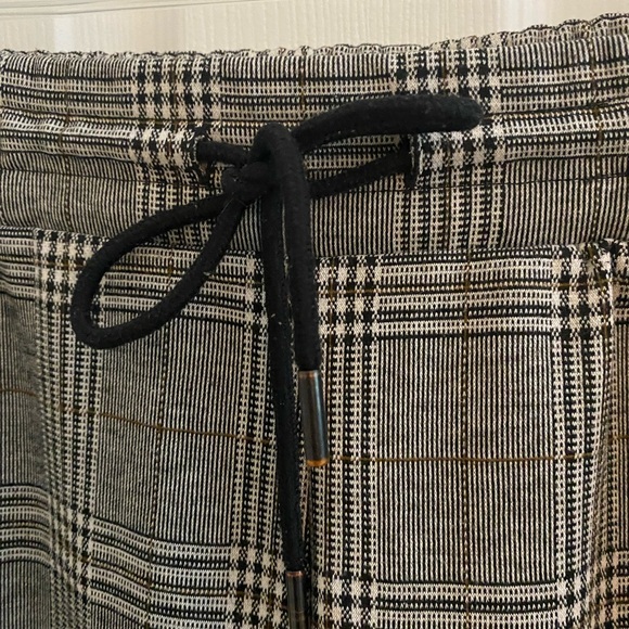 Neutral Plaid Drawstring Pull-On Ankle Pants Comfy Viral Work Pants sz Small - Picture 3 of 5